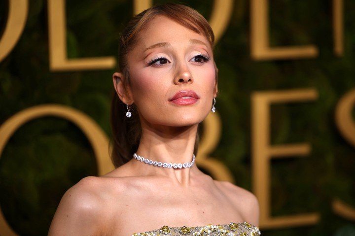 Ariana Grande, una de la grandes figuras de la noche. Foto Reuters