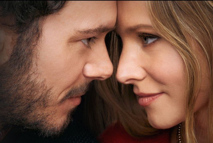 La serie "Nadie quiere esto", con los candidatos Kristen Bell y Adam Brody.