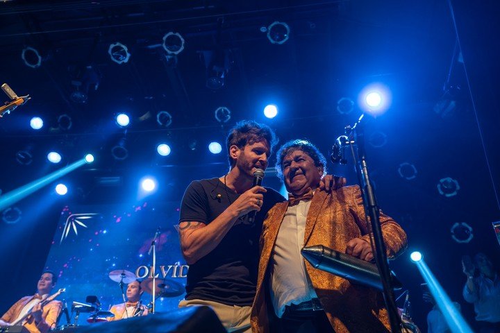 Los Palmeras en vivo, siempre exitosos.