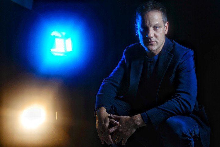Rodrigo de la Serna se luce en "El rapto".