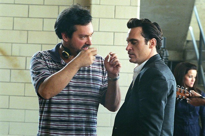 Con Joaquin Phoenix en el rodaje de "Johnny & June: Pasión y locura", otra premiada biopic musical. Foto Archivo Clarín