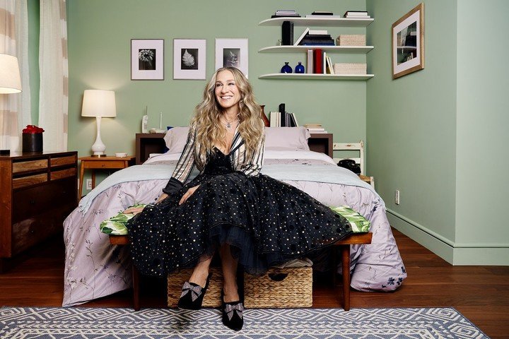 Sarah tiene una tienda (y también vive) a metros de donde era la casa de Carrie.