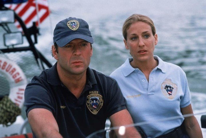Con Bruce Willis, probándose en el cine de acción en "Zona de impacto".