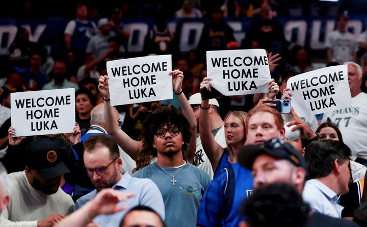 Luka Doncic fue local en Dallas. Foto: Kevin Jairaj-Imagn Images.