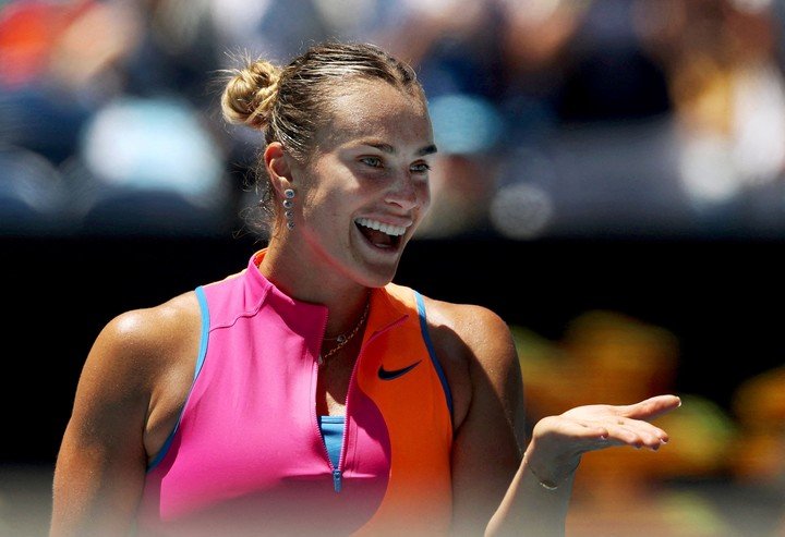 Aryna Sabalenka, reina del carisma dentro y fuera de la cancha. Foto: REUTERS/Edgar Su.