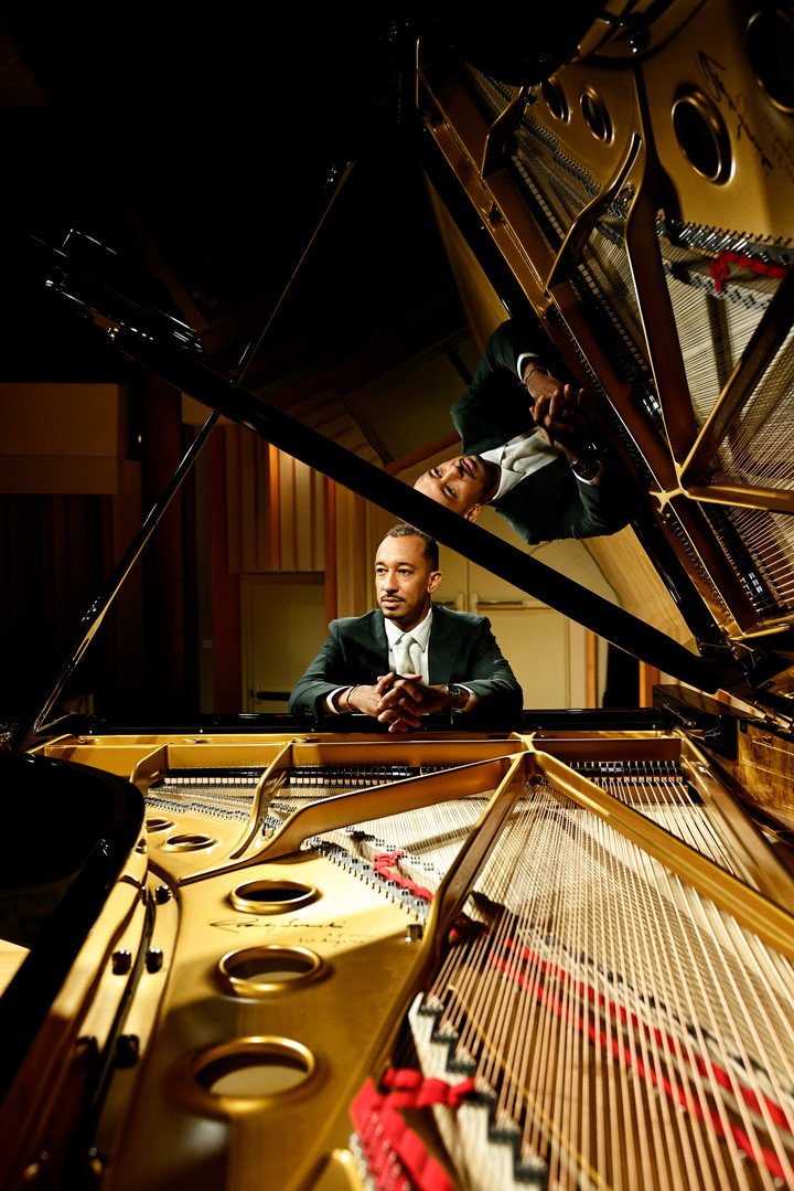 Gerald Clayton. El pianista y compositor neerlandés será el encargado de abrir el ciclo de jazz que hará el Teatro San Martín en conjunto con el Lincoln Center. 