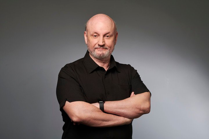 Acá, en remera. Campanella habló con "Clarín" desde una Nueva York nevada -y helada-. Fotos Gentileza 100 Bares producciones