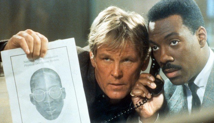 Nolte junto a Eddie Murphy en "48 horas", cuando no decía que se había cansado de hacer filmes de acción.