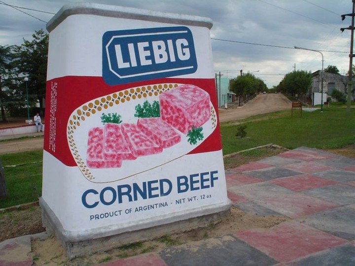 En Liebig, Entre Ríos, está este monumento al Corned Beef.