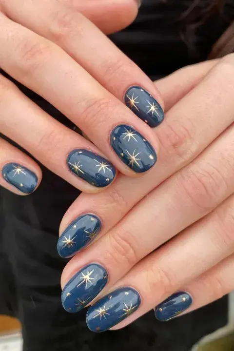 uñas delicadas.jpg