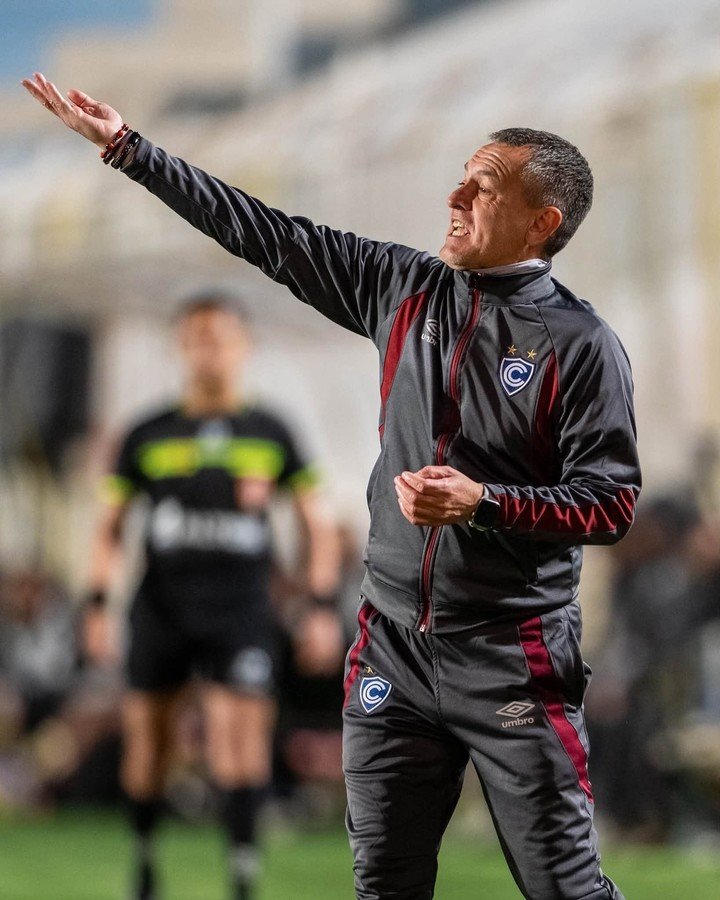 Horacio Melgarejo dirige a Cienciano desde diciembre pasado. Foto: Prensa Club Cienciano.