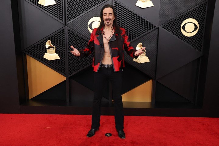 Nuno Bettencourt es el menor de diez hermanos y dice que de todos ellos se contagió la pasión por la música. Reuters