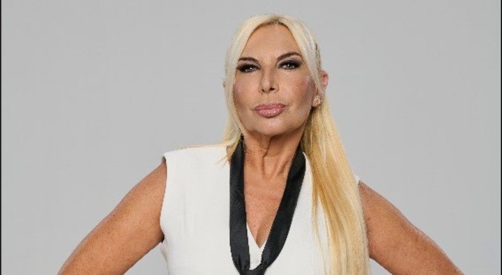 Yanina Zilli, la dueña del "ju-gan-dó-ju-gan-dó". Cumplió los 60 adentro de la casa.