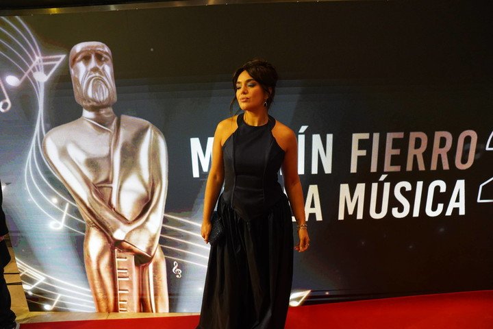 Angela Leiva fue la primera en cantar en el escenario de Tango porteño. 